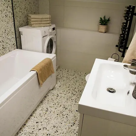 Apartment Z Tarasami - Moja
